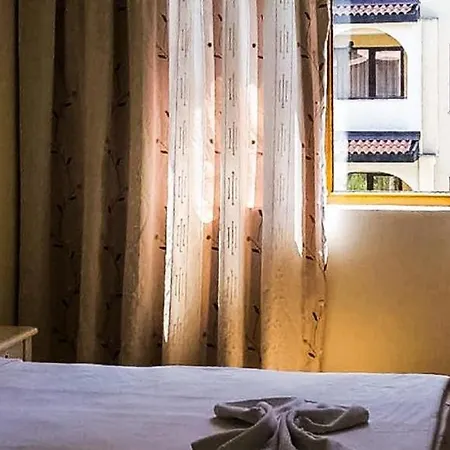 Deluxe With Cacao Beach At The Doorstep 1 Bedroom Apts Apartment