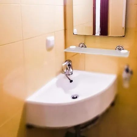 Apartment Deluxe With Cacao Beach At The Doorstep 1 Bedroom Apts *